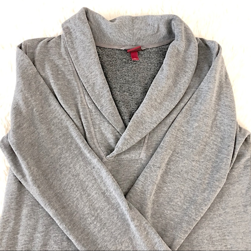Grey cozy sweatshirt